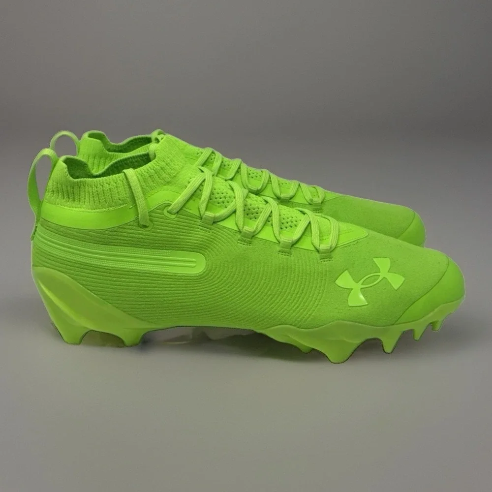 *NEW Men Size 15 Under Armour Spotlight Suede Pro MC Football Cleats Neon Green